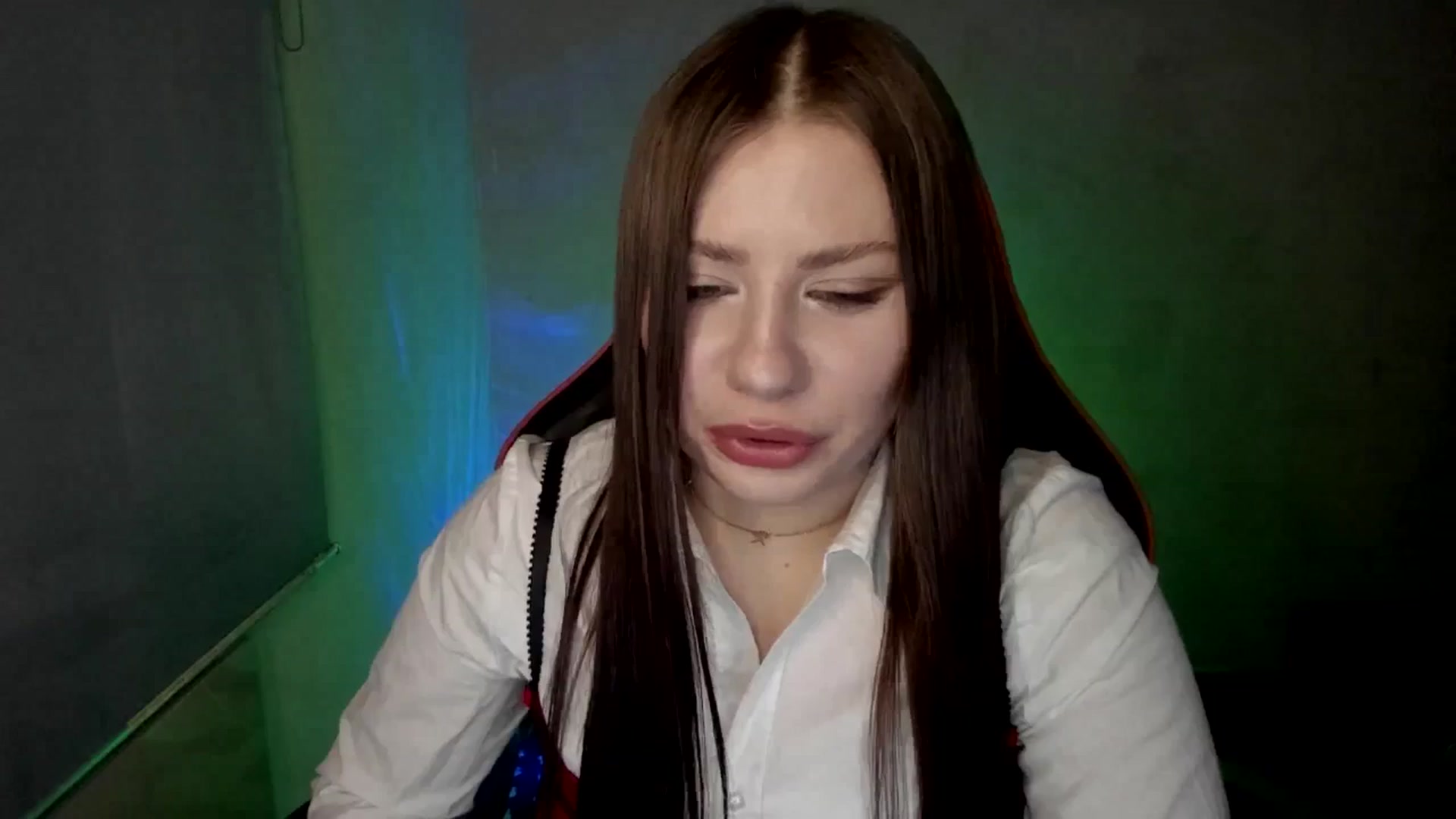 Gallery image thumbnail from FlyingDream's myfreecams stream on, 04/24/2025, 13:51 image 2 of 20
