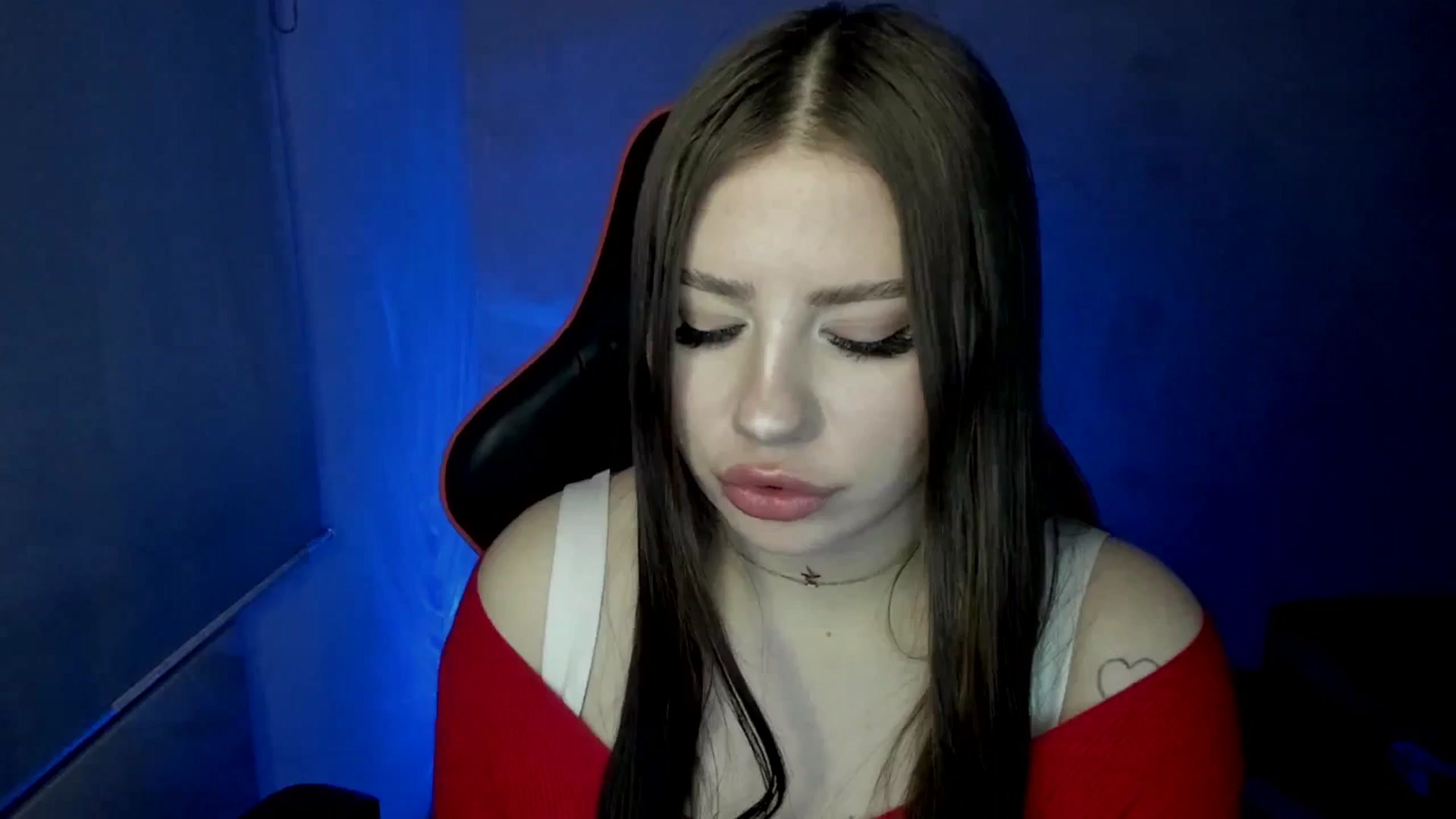 Gallery image thumbnail from FlyingDream's myfreecams stream on, 04/25/2025, 14:08 image 9 of 20