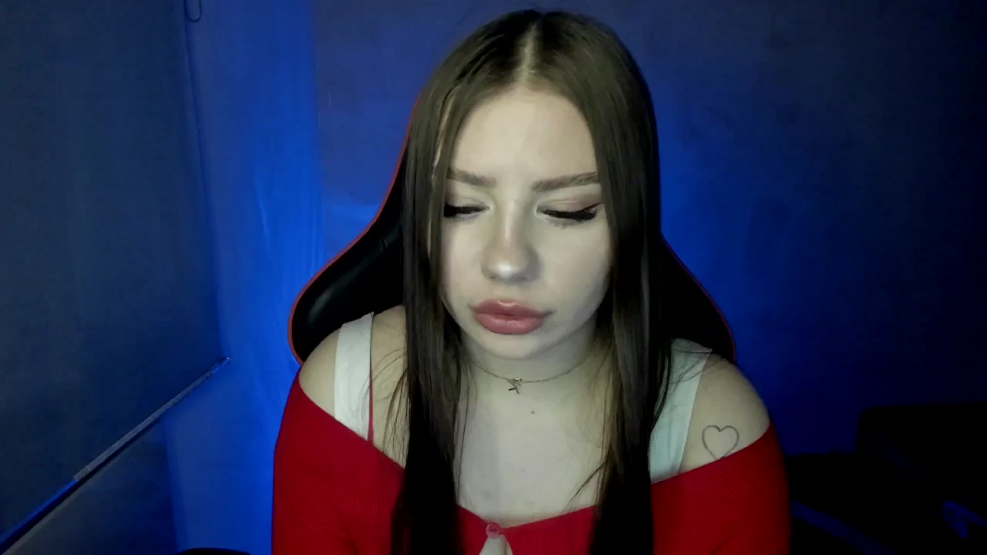 Gallery image thumbnail from FlyingDream's myfreecams stream on, 04/25/2025, 14:08 image 1 of 20