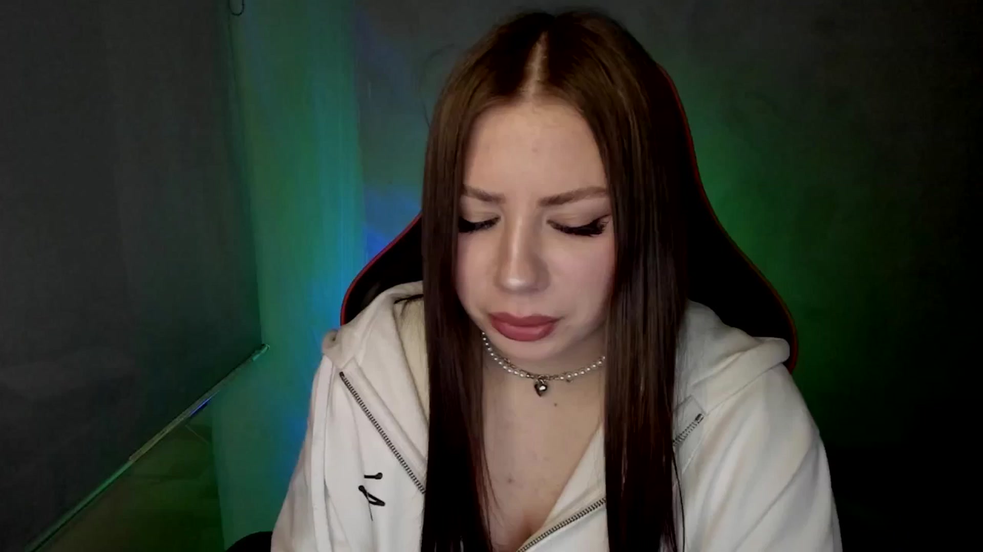 Gallery image thumbnail from FlyingDream's myfreecams stream on, 04/28/2025, 09:51 image 8 of 20