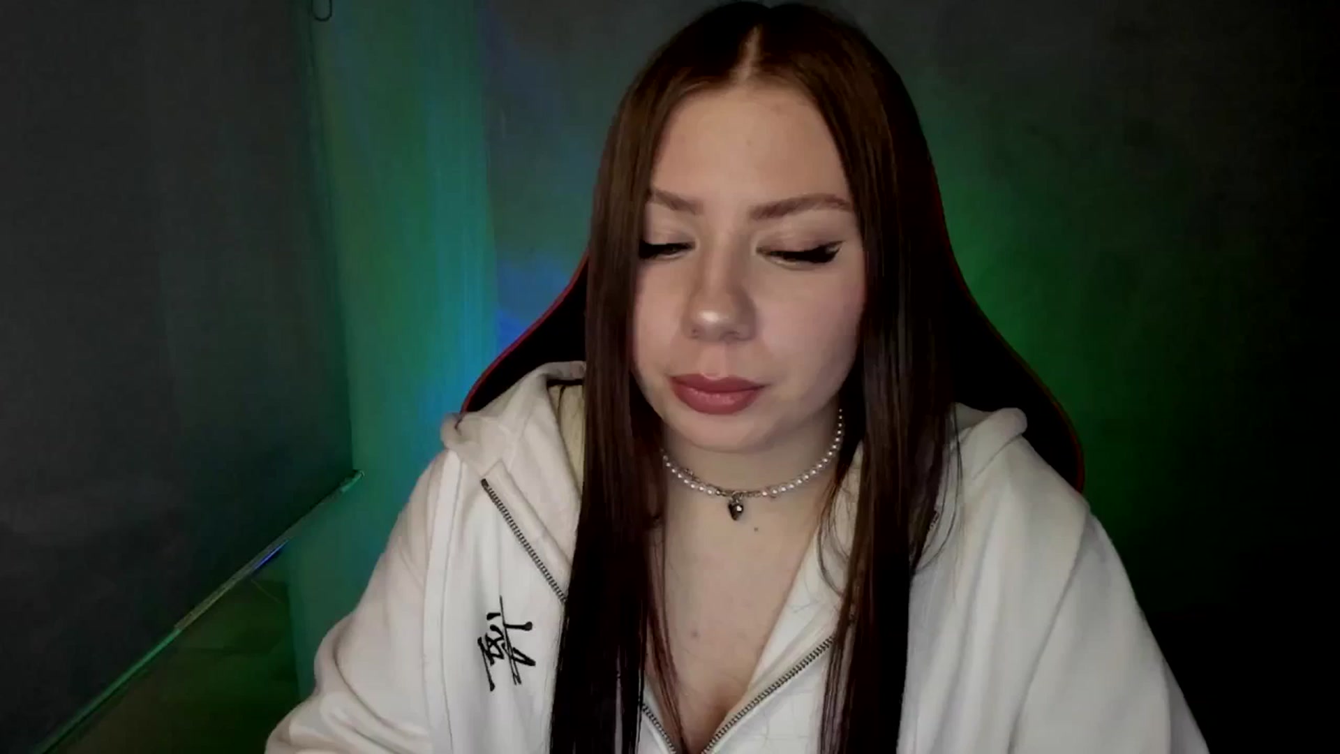 Gallery image thumbnail from FlyingDream's myfreecams stream on, 04/28/2025, 09:51 image 6 of 20