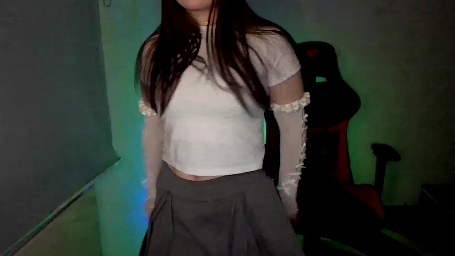 Gallery image thumbnail from FlyingDream's myfreecams stream on, 04/29/2025, 18:11 image 14 of 20