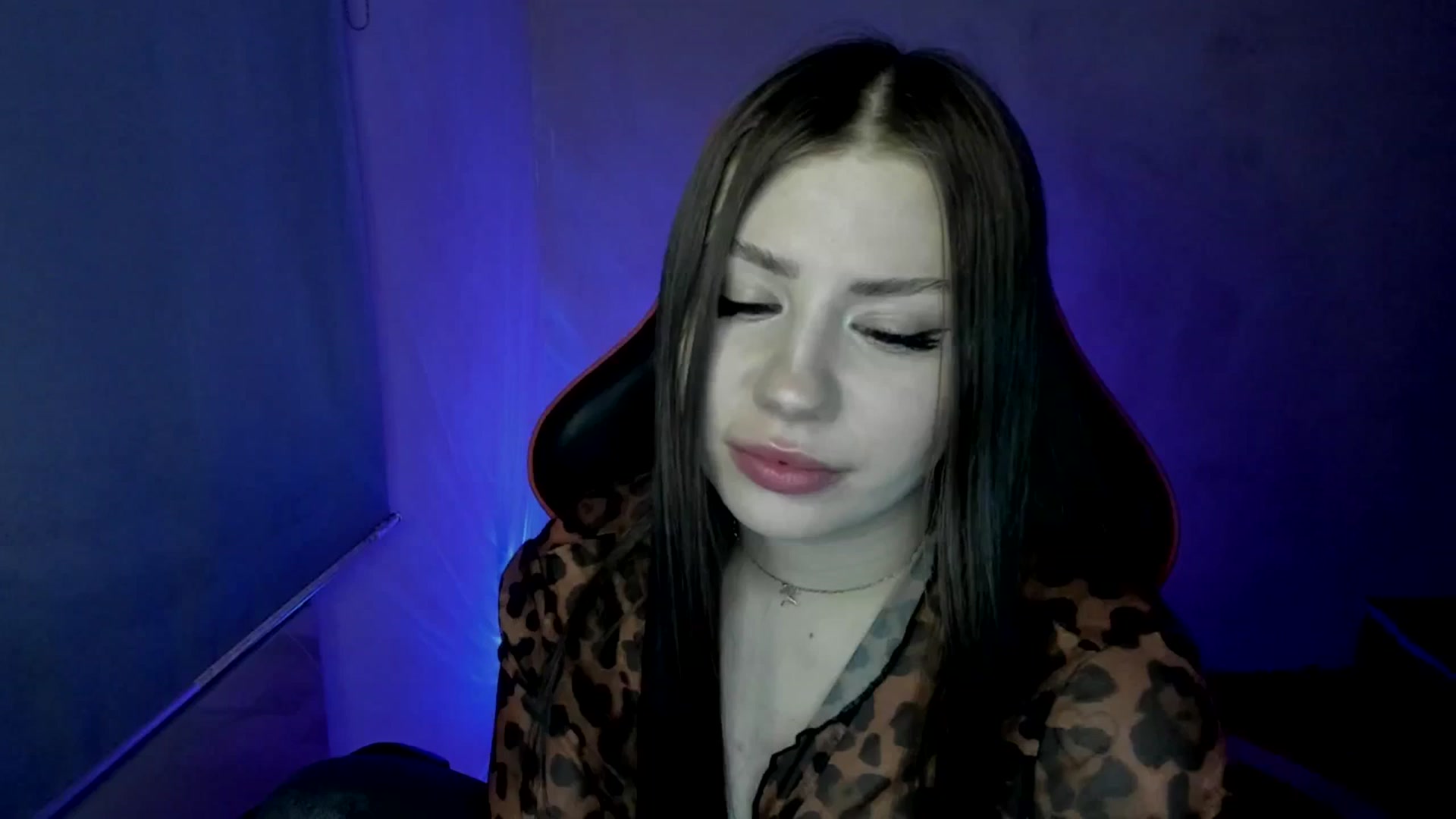 Gallery image thumbnail from FlyingDream's myfreecams stream on, 04/30/2025, 14:02 image 11 of 20