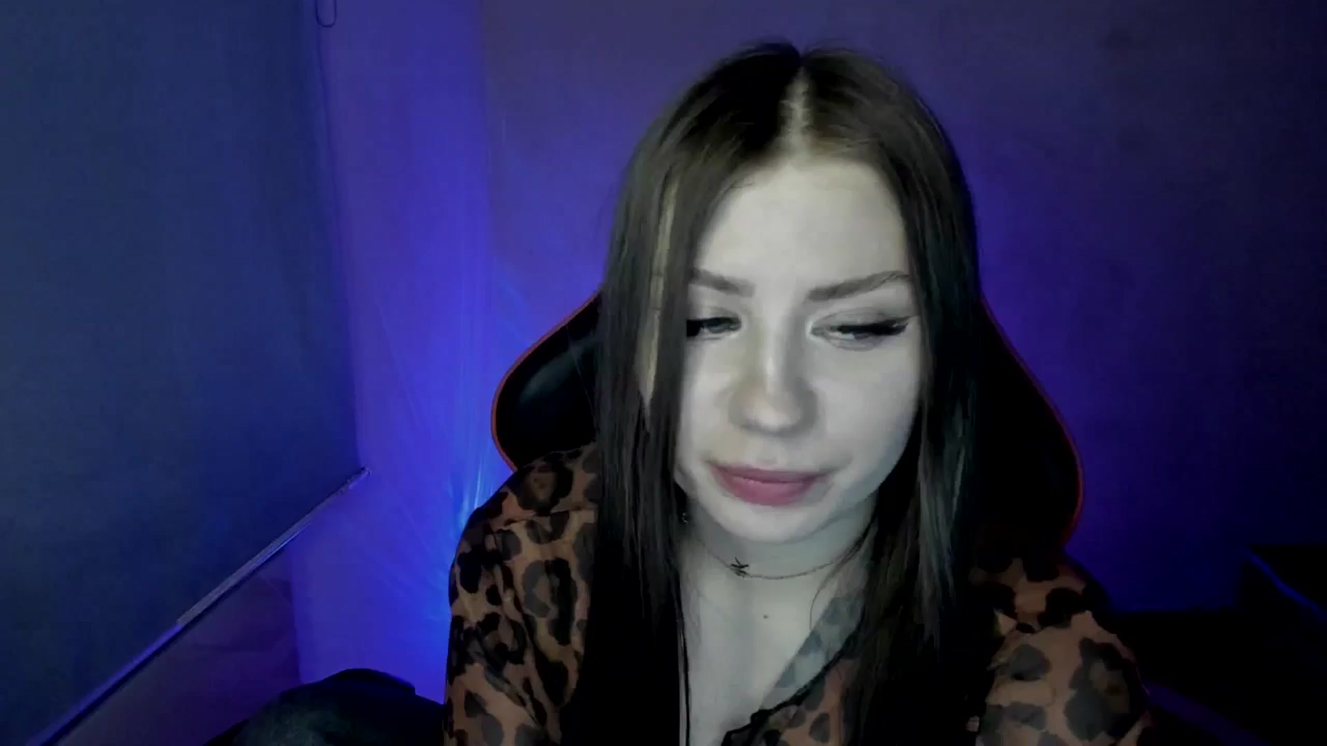 Gallery image thumbnail from FlyingDream's myfreecams stream on, 04/30/2025, 14:02 image 15 of 20