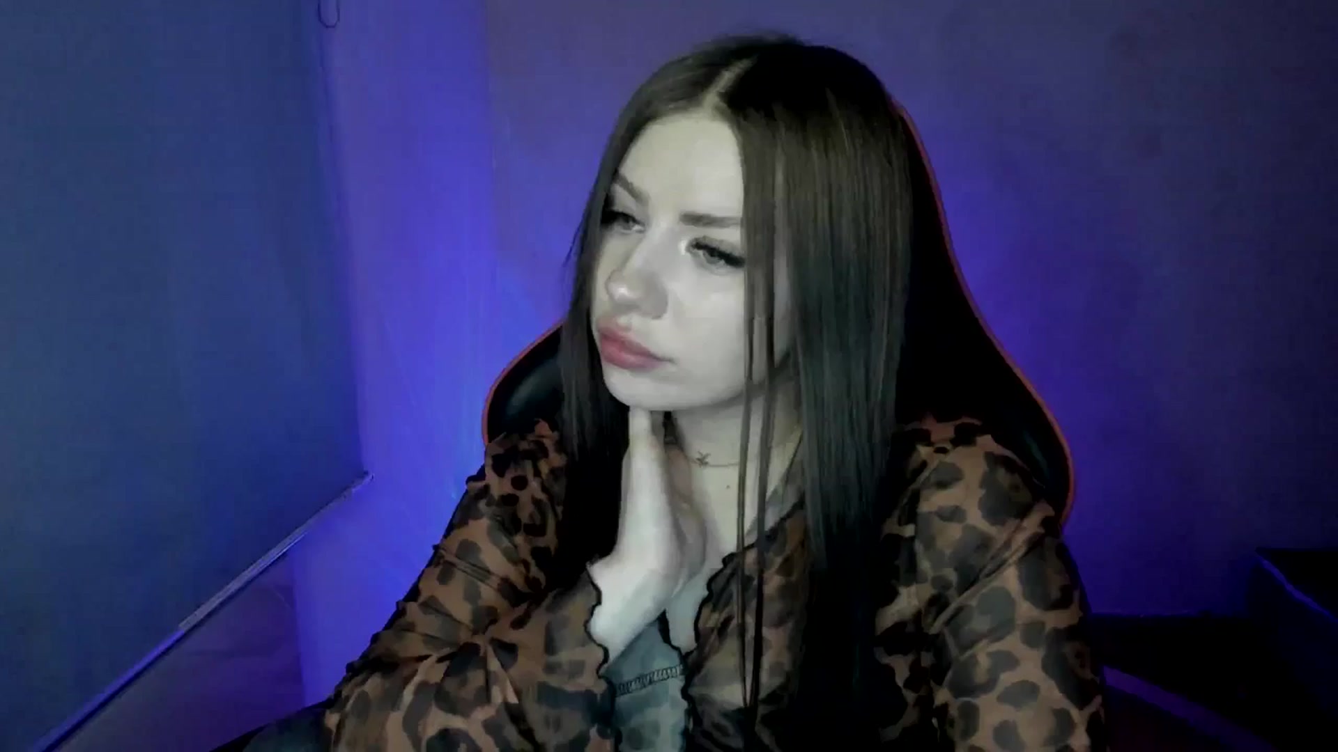 Gallery image thumbnail from FlyingDream's myfreecams stream on, 04/30/2025, 14:02 image 16 of 20