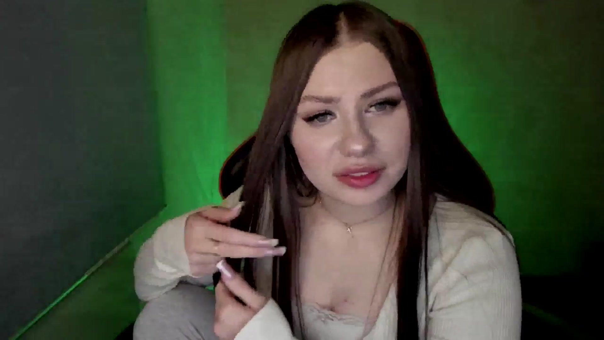 Gallery image thumbnail from FlyingDream's myfreecams stream on, 05/02/2025, 12:14 image 13 of 20