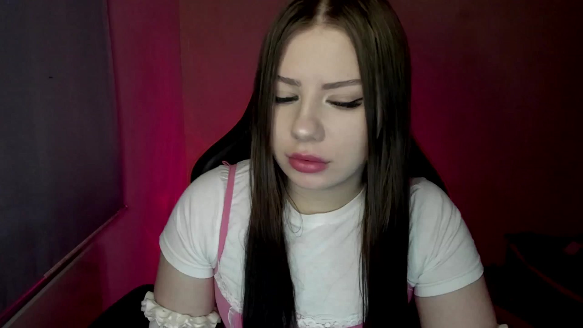 Gallery image thumbnail from FlyingDream's myfreecams stream on, 05/07/2025, 12:30 image 1 of 20
