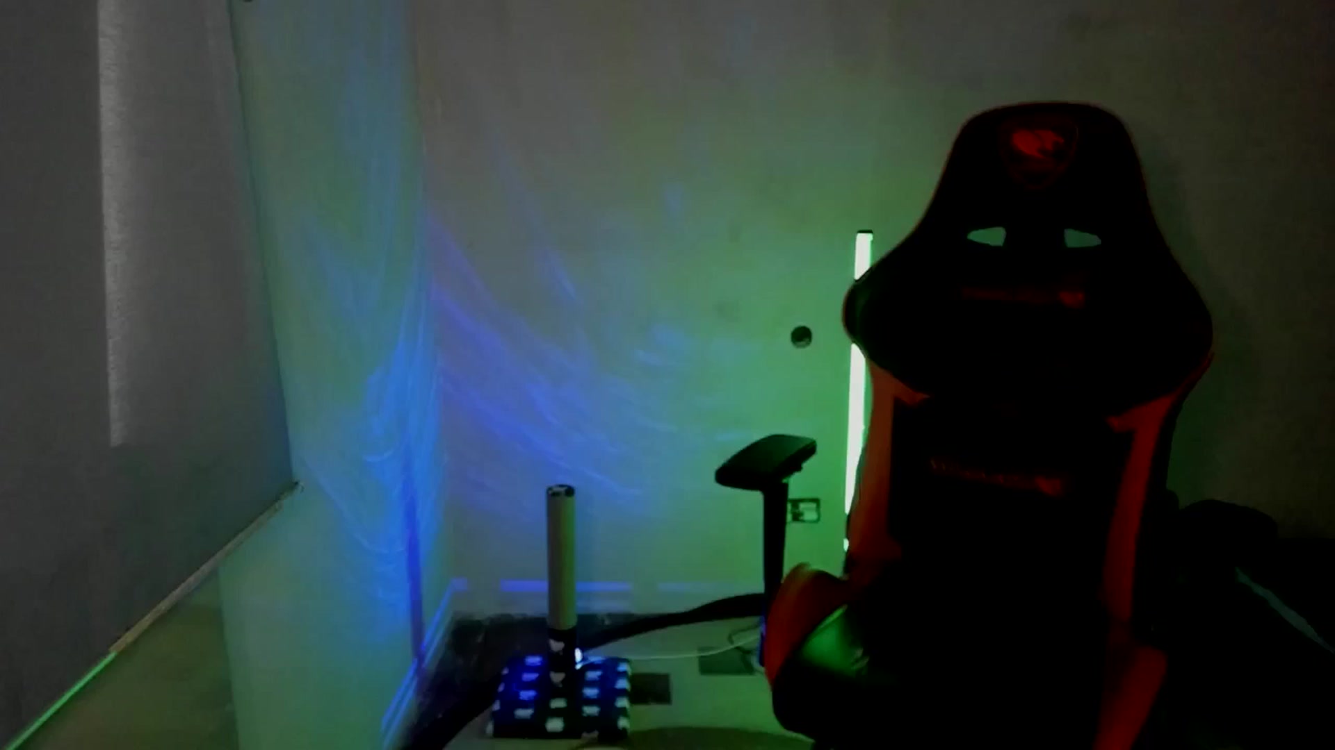 Gallery image thumbnail from FlyingDream's myfreecams stream on, 05/09/2025, 12:26 image 18 of 20