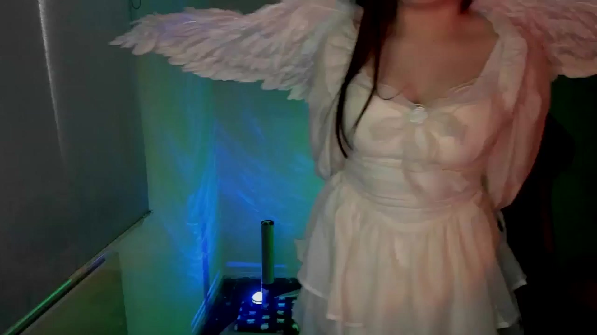 Gallery image thumbnail from FlyingDream's myfreecams stream on, 05/14/2025, 11:51 image 1 of 20