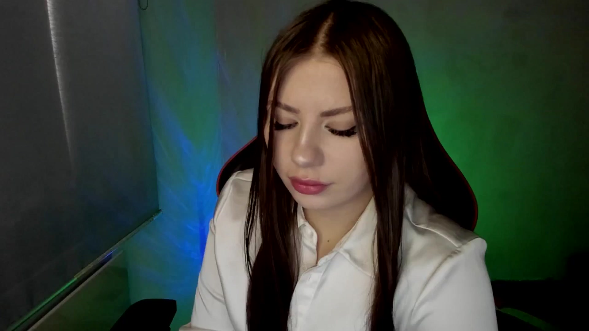 Gallery image thumbnail from FlyingDream's myfreecams stream on, 05/16/2025, 11:07 image 7 of 20