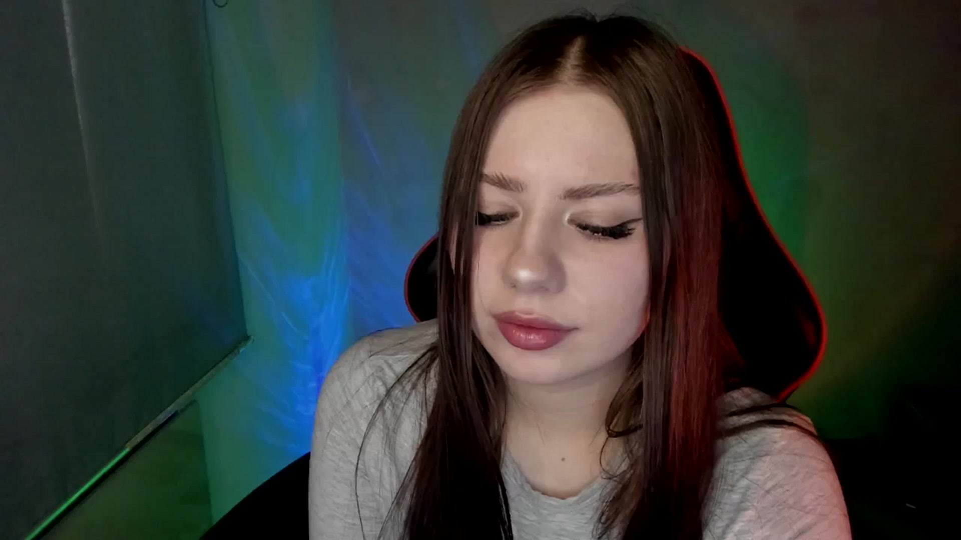 Gallery image thumbnail from FlyingDream's myfreecams stream on, 05/20/2025, 16:04 image 17 of 20