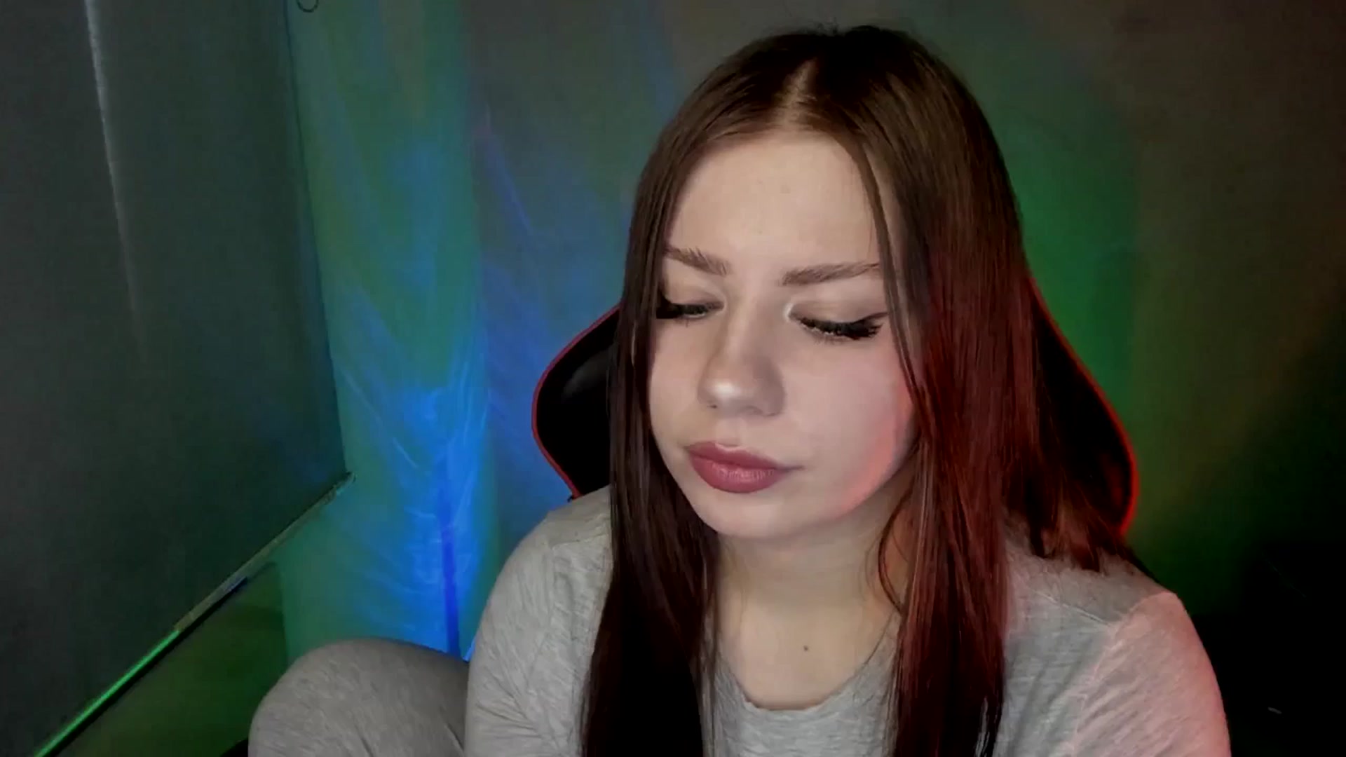 Gallery image thumbnail from FlyingDream's myfreecams stream on, 05/20/2025, 16:04 image 10 of 20