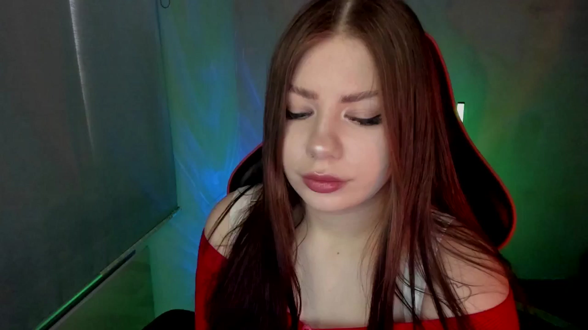 Gallery image thumbnail from FlyingDream's myfreecams stream on, 05/21/2025, 10:53 image 10 of 20