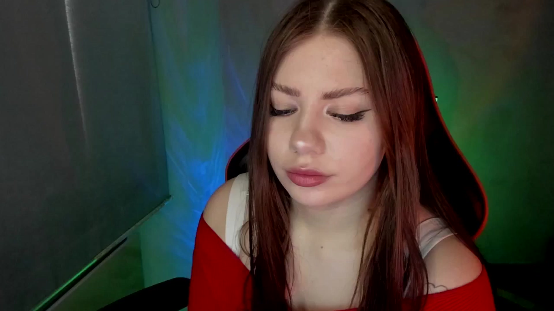 Gallery image thumbnail from FlyingDream's myfreecams stream on, 05/21/2025, 11:27 image 6 of 20