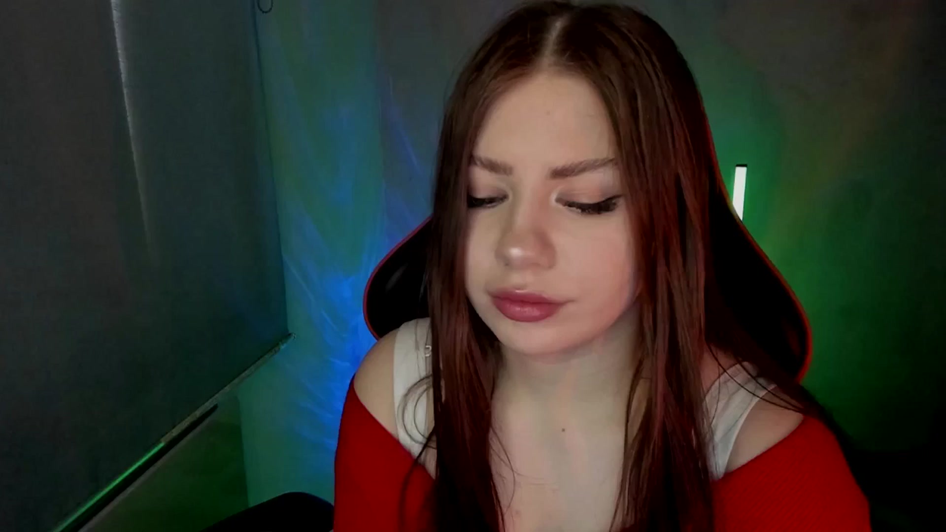 Gallery image thumbnail from FlyingDream's myfreecams stream on, 05/21/2025, 11:27 image 18 of 20