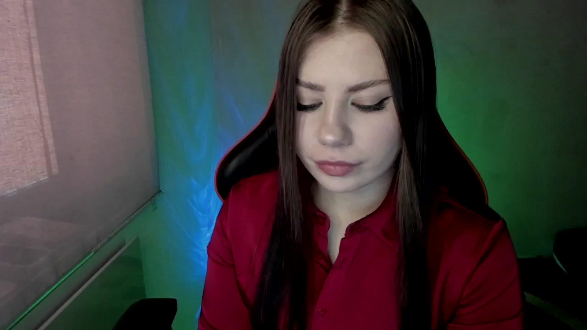 Gallery image thumbnail from FlyingDream's myfreecams stream on, 05/25/2025, 12:31 image 15 of 20