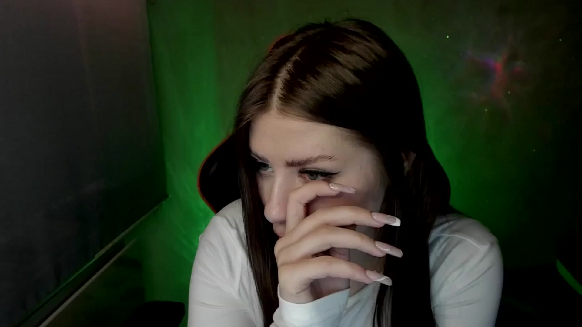 Gallery image thumbnail from FlyingDream's myfreecams stream on, 05/29/2025, 10:41 image 10 of 20