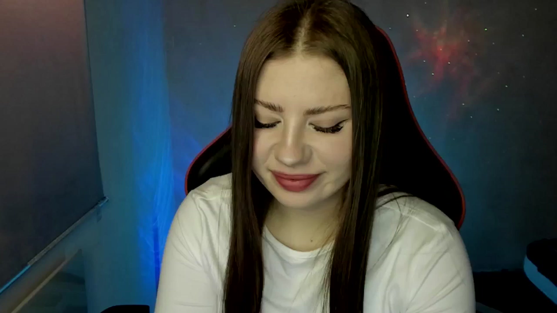 Gallery image thumbnail from FlyingDream's myfreecams stream on, 05/31/2025, 12:42 image 2 of 20