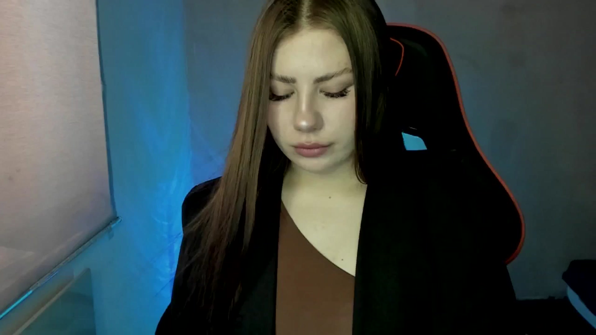 Gallery image thumbnail from FlyingDream's myfreecams stream on, 06/02/2025, 11:02 image 2 of 20