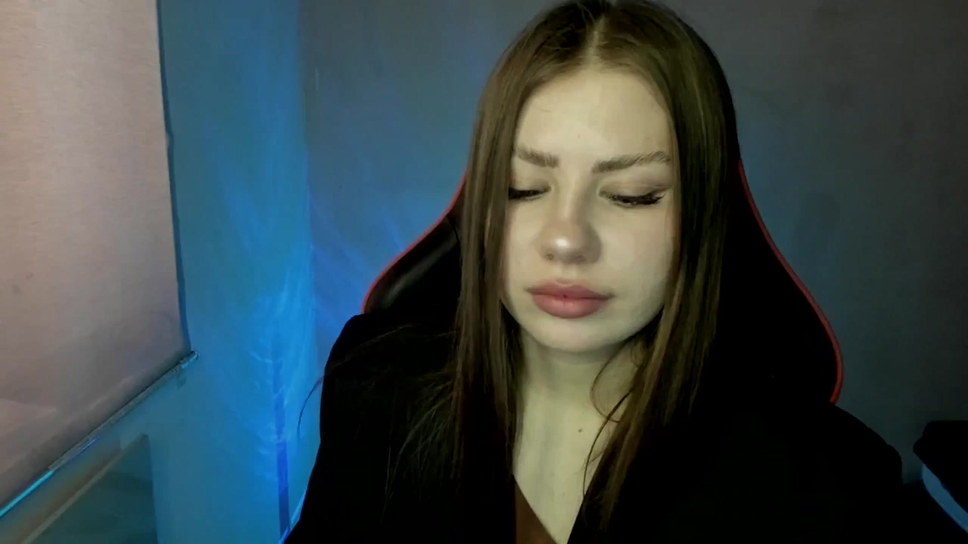 Gallery image thumbnail from FlyingDream's myfreecams stream on, 06/02/2025, 11:02 image 6 of 20