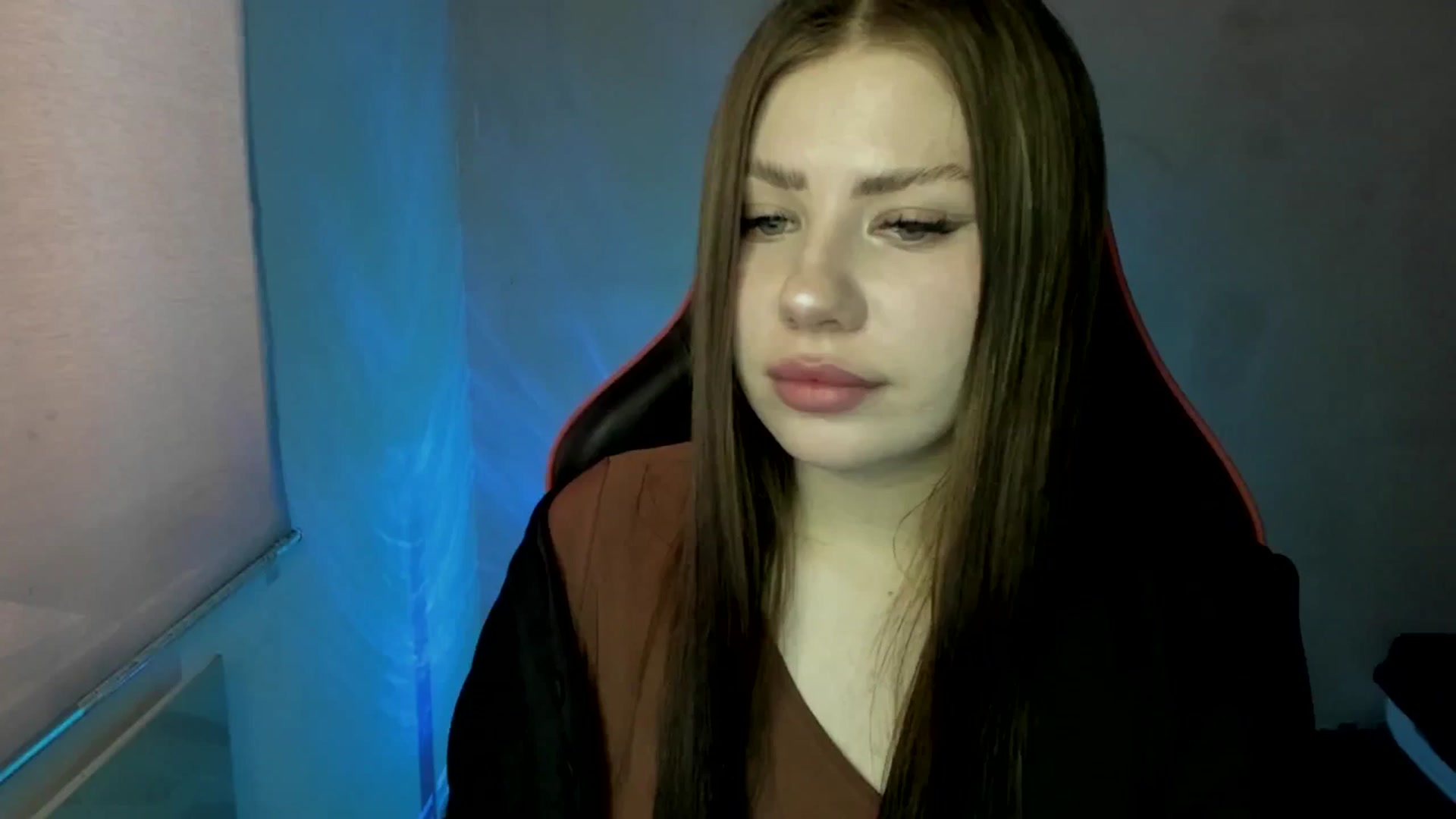 Gallery image thumbnail from FlyingDream's myfreecams stream on, 06/02/2025, 11:02 image 16 of 20