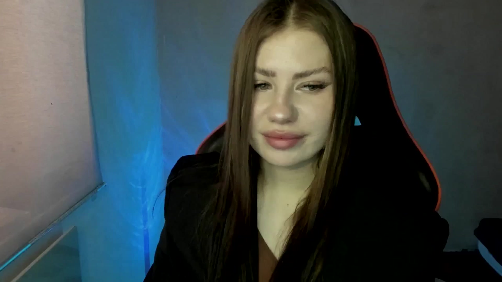 Gallery image thumbnail from FlyingDream's myfreecams stream on, 06/02/2025, 11:02 image 7 of 20