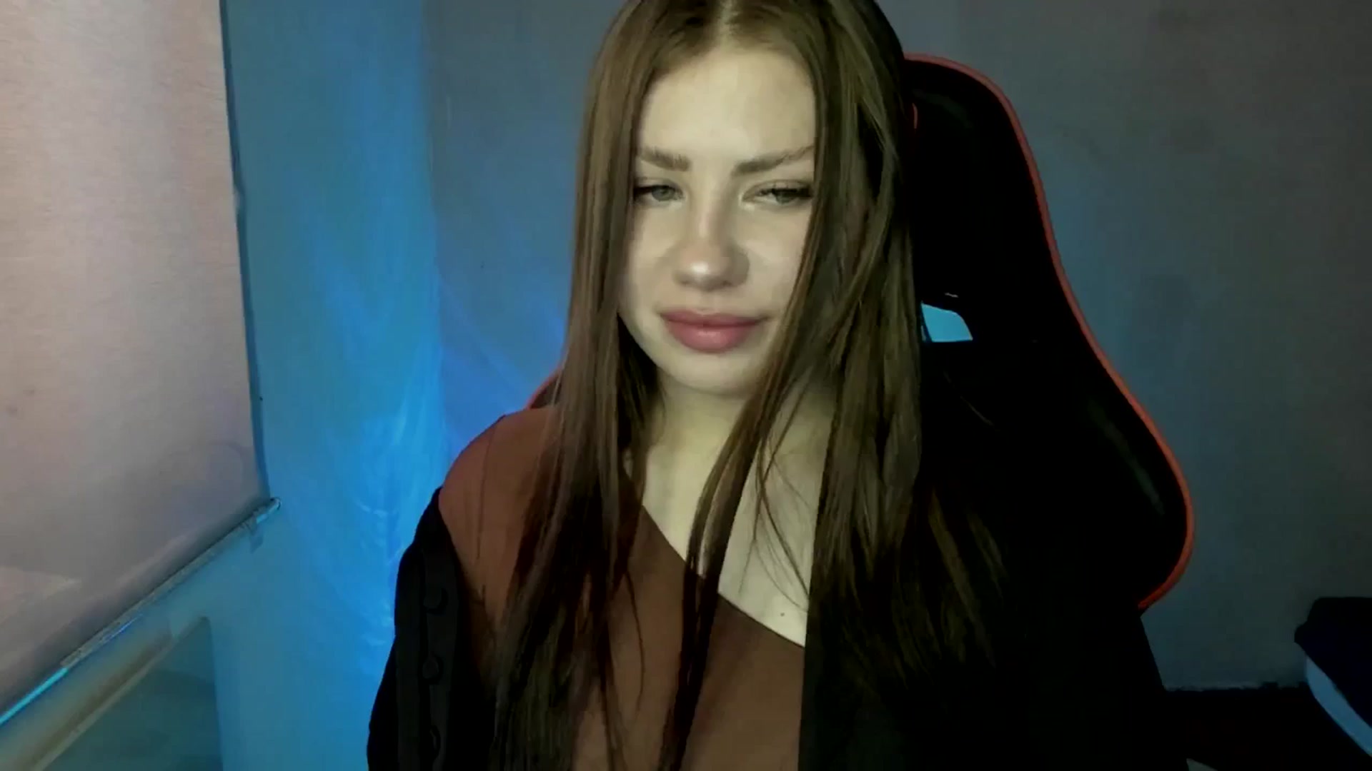 Gallery image thumbnail from FlyingDream's myfreecams stream on, 06/02/2025, 11:02 image 10 of 20