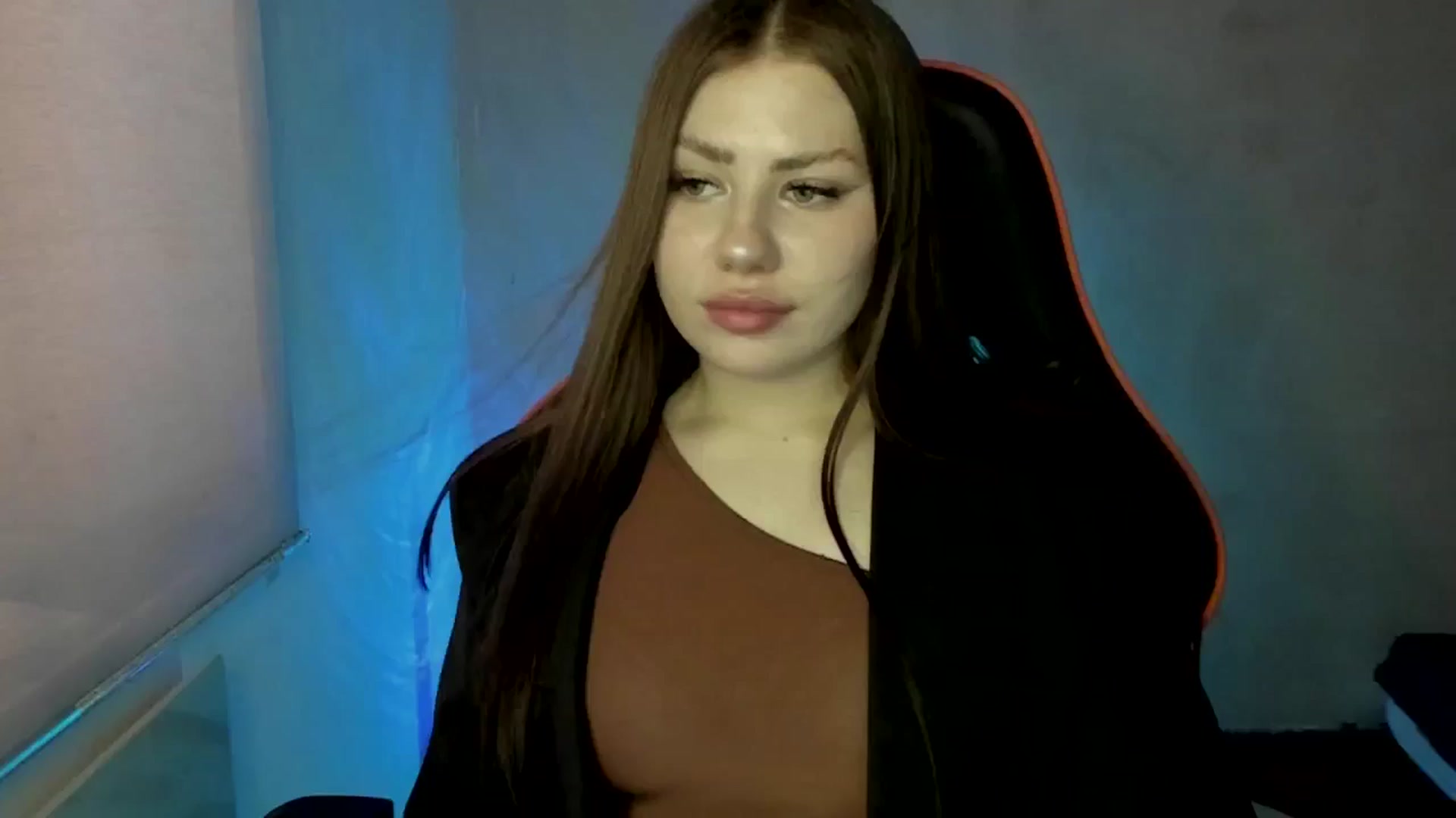 Gallery image thumbnail from FlyingDream's myfreecams stream on, 06/02/2025, 12:28 image 3 of 20