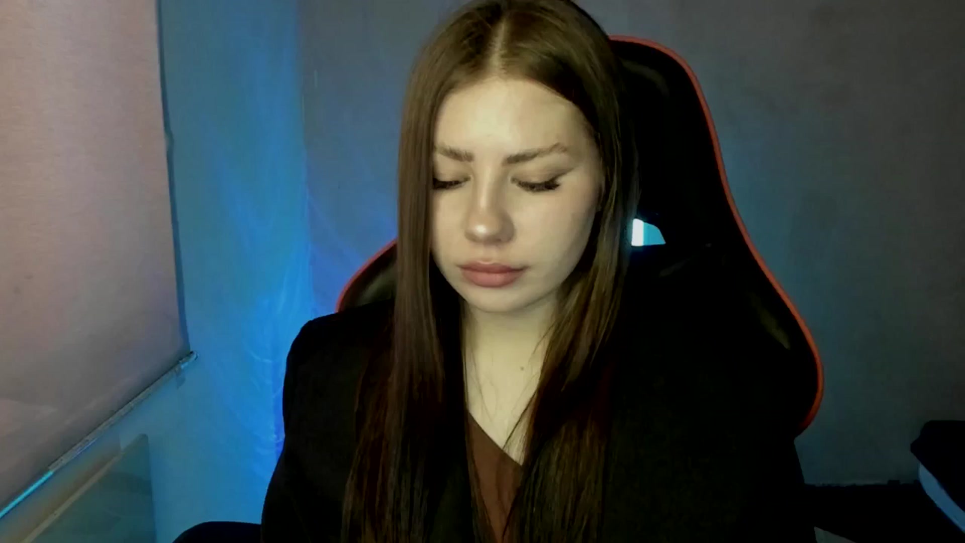 Gallery image thumbnail from FlyingDream's myfreecams stream on, 06/02/2025, 12:28 image 1 of 20