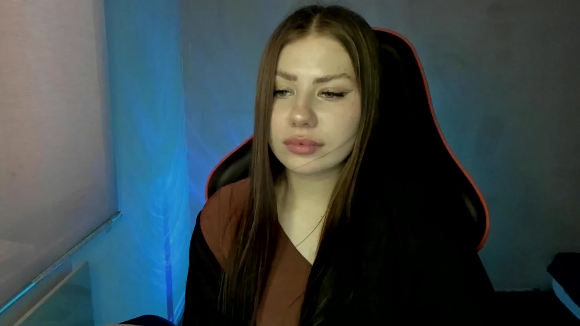 Gallery image thumbnail from FlyingDream's myfreecams stream on, 06/02/2025, 12:28 image 17 of 20