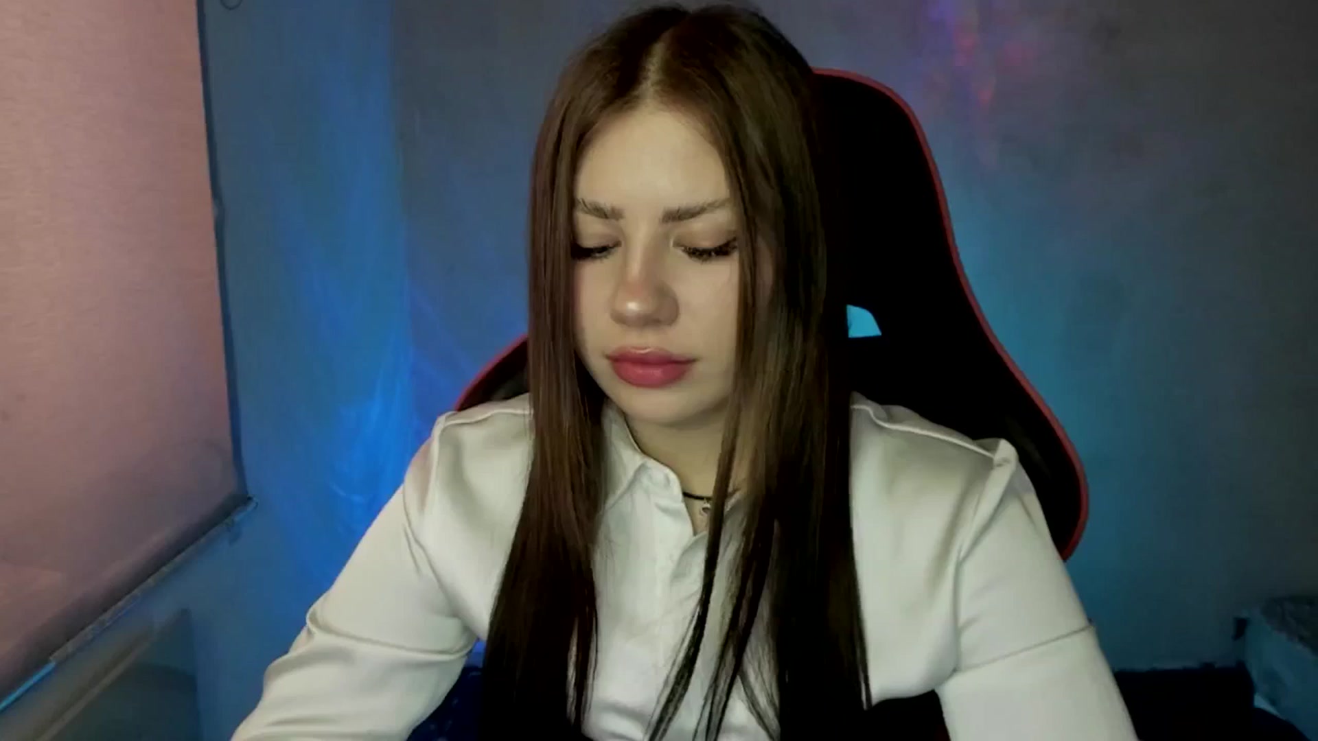 Gallery image thumbnail from FlyingDream's myfreecams stream on, 06/04/2025, 11:13 image 18 of 20