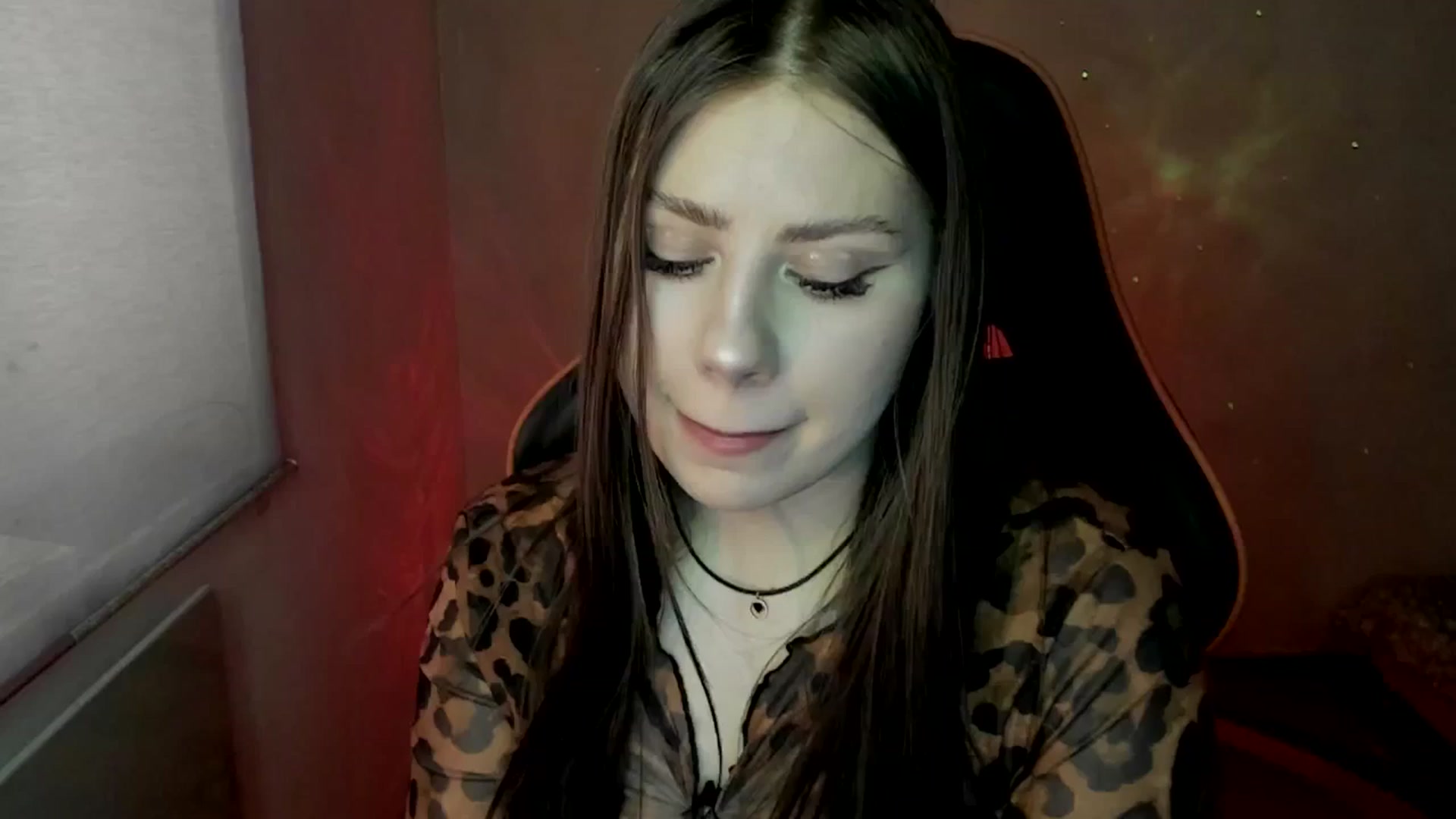 Gallery image thumbnail from FlyingDream's myfreecams stream on, 06/05/2025, 09:04 image 9 of 20