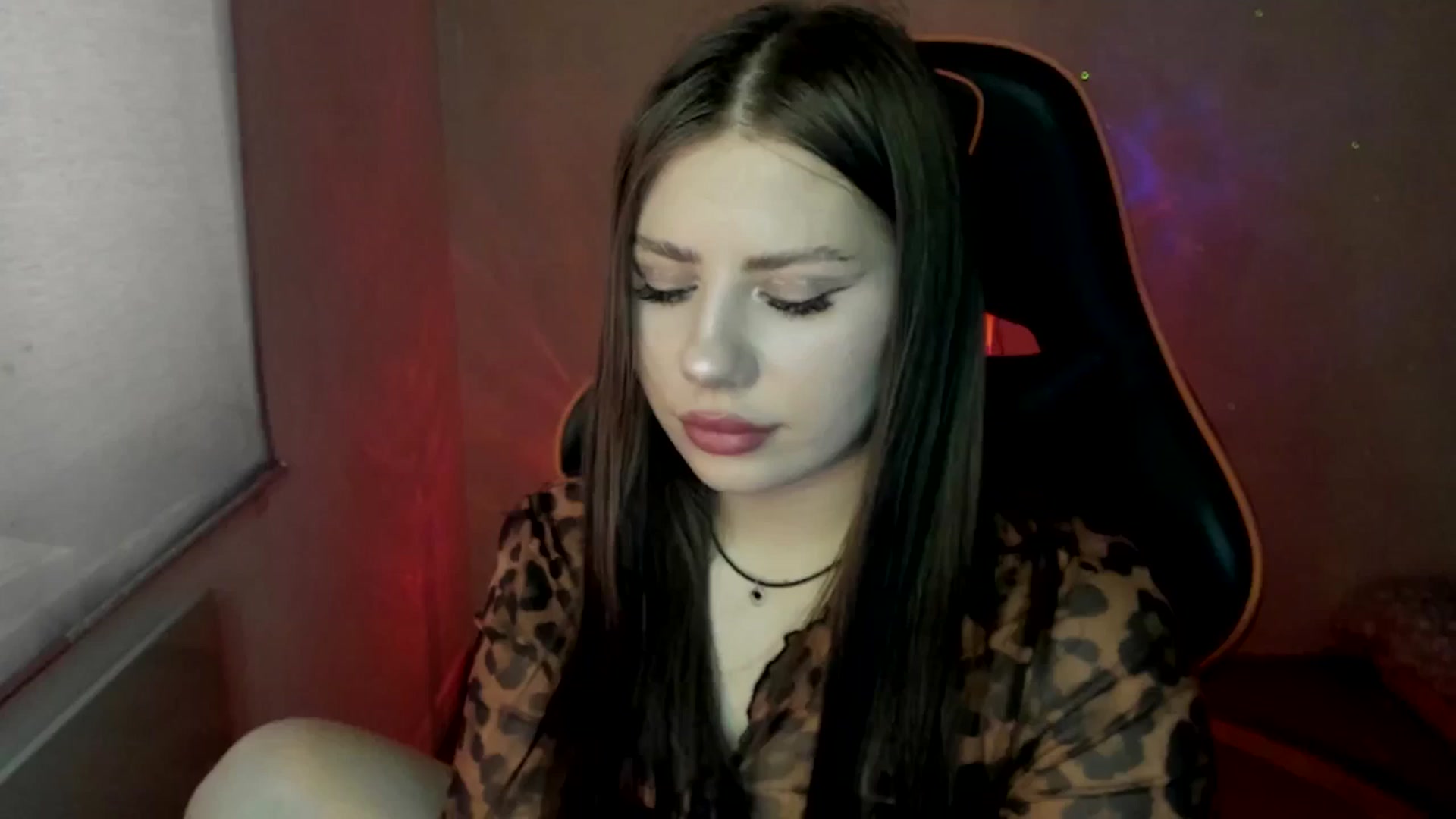 Gallery image thumbnail from FlyingDream's myfreecams stream on, 06/05/2025, 09:04 image 15 of 20