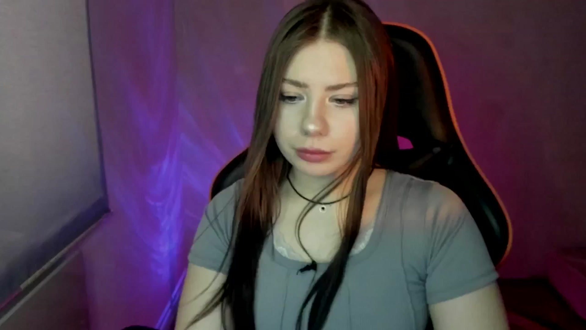 Gallery image thumbnail from FlyingDream's myfreecams stream on, 06/07/2025, 12:52 image 9 of 20
