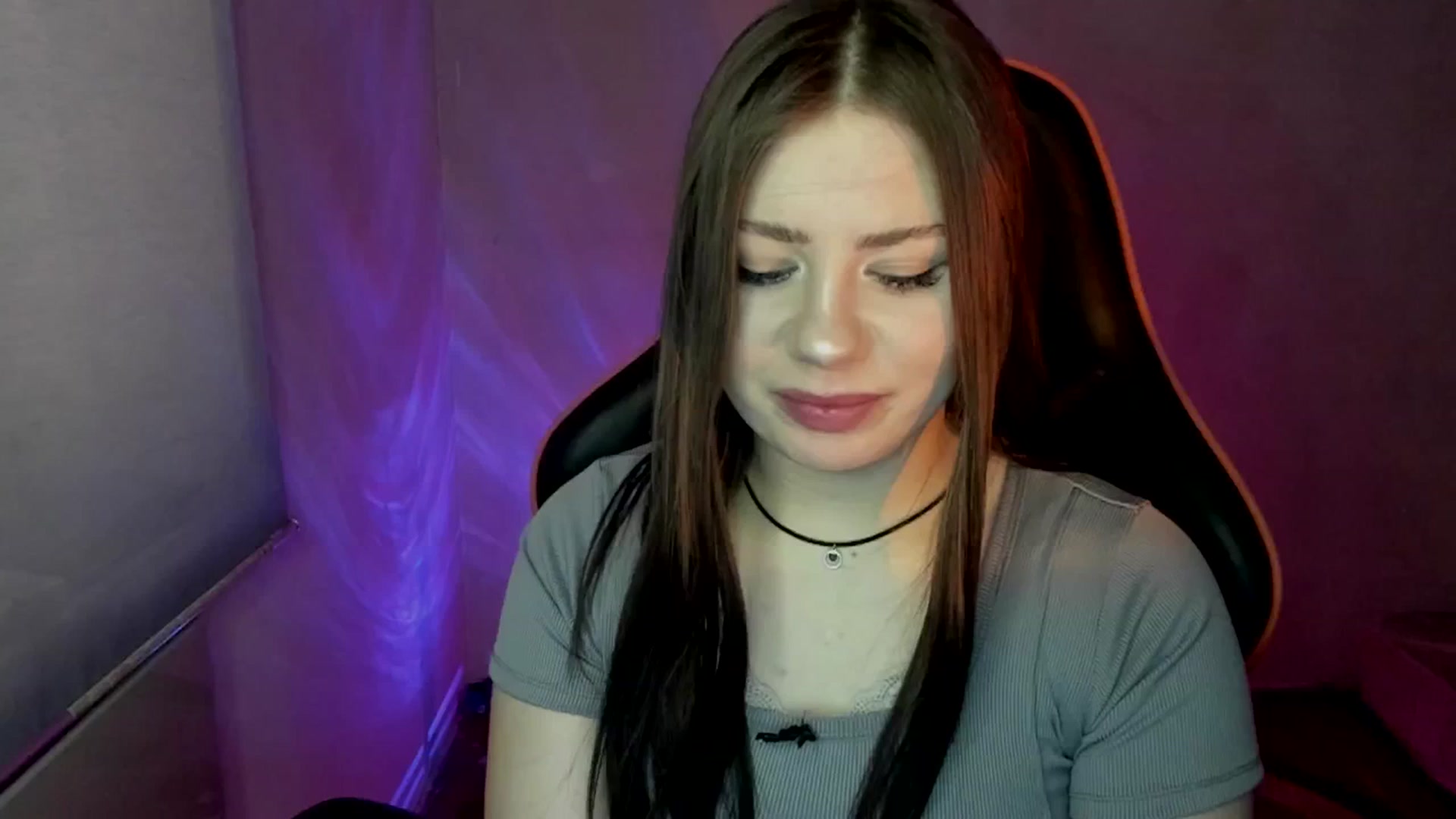 Gallery image thumbnail from FlyingDream's myfreecams stream on, 06/07/2025, 12:52 image 10 of 20