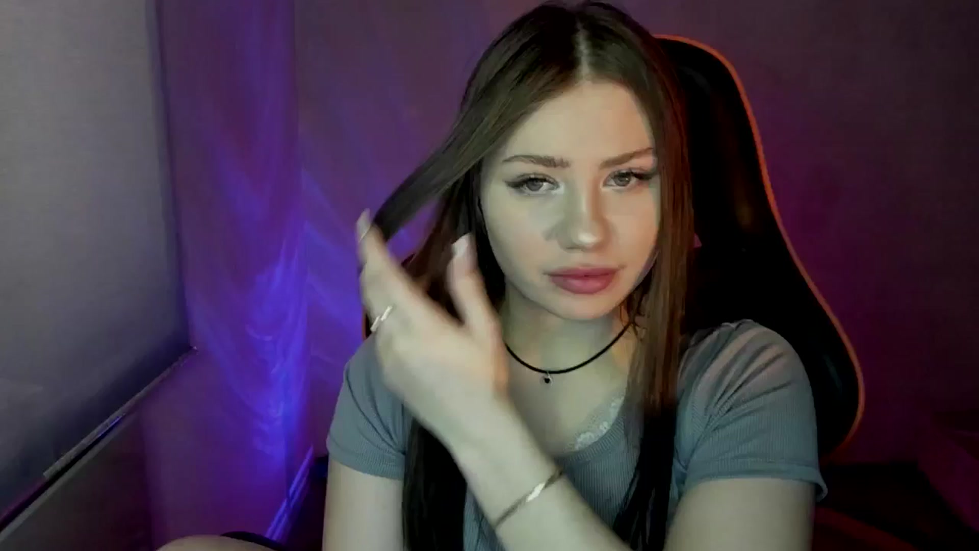 Gallery image thumbnail from FlyingDream's myfreecams stream on, 06/07/2025, 12:52 image 1 of 20