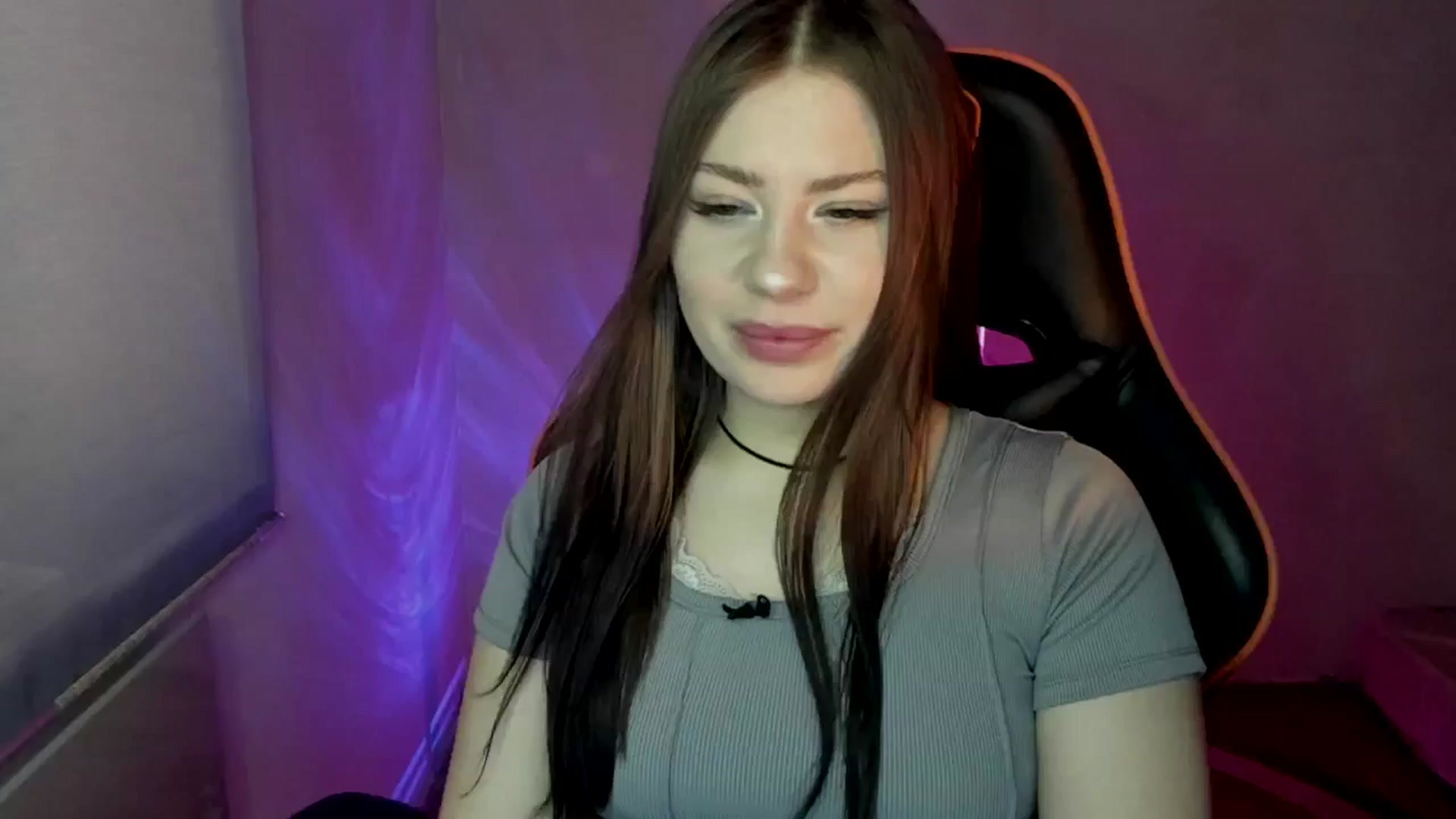 Gallery image thumbnail from FlyingDream's myfreecams stream on, 06/07/2025, 12:52 image 7 of 20