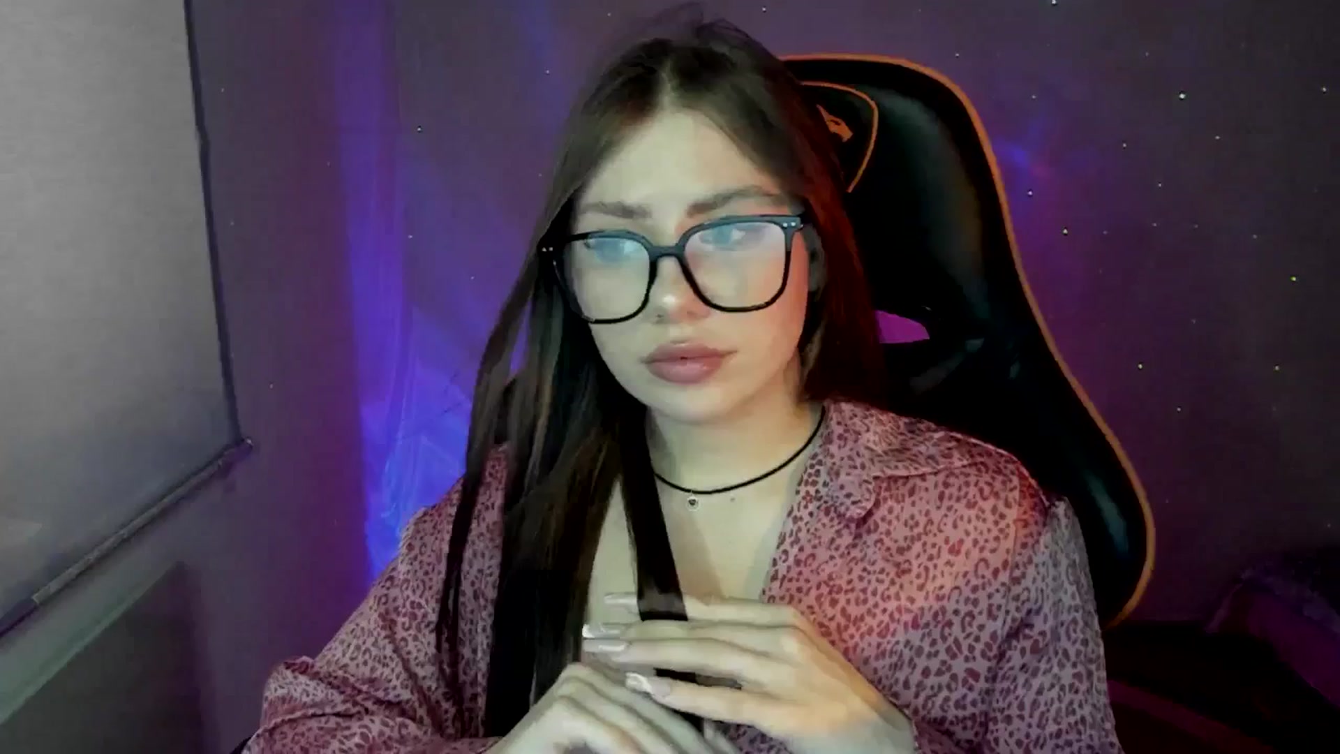 Gallery image thumbnail from FlyingDream's myfreecams stream on, 06/09/2025, 10:22 image 17 of 20