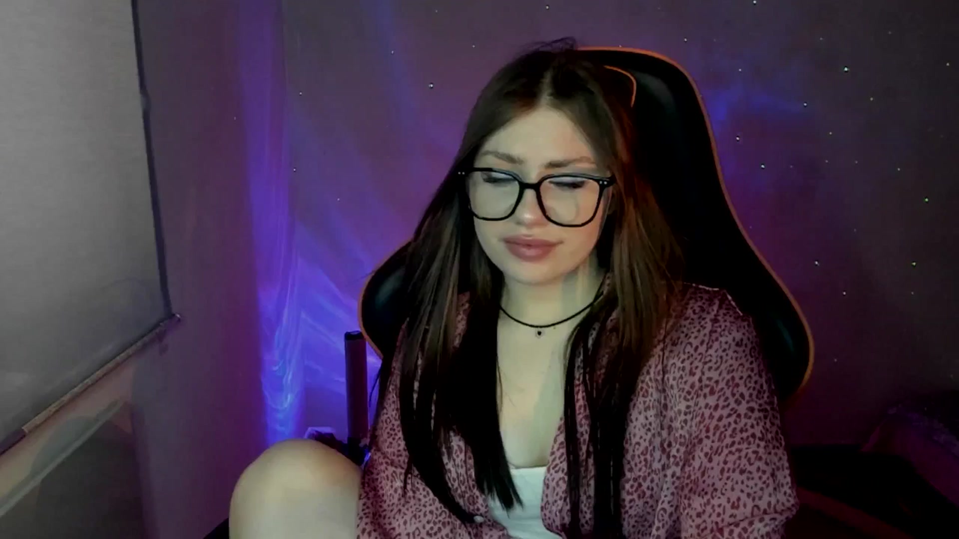 Gallery image thumbnail from FlyingDream's myfreecams stream on, 06/09/2025, 11:38 image 13 of 20
