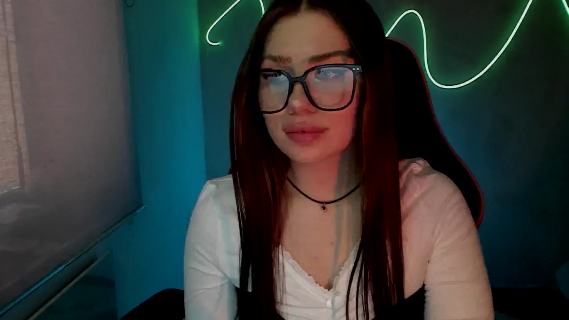 Gallery image thumbnail from FlyingDream's myfreecams stream on, 06/11/2025, 11:33 image 16 of 20
