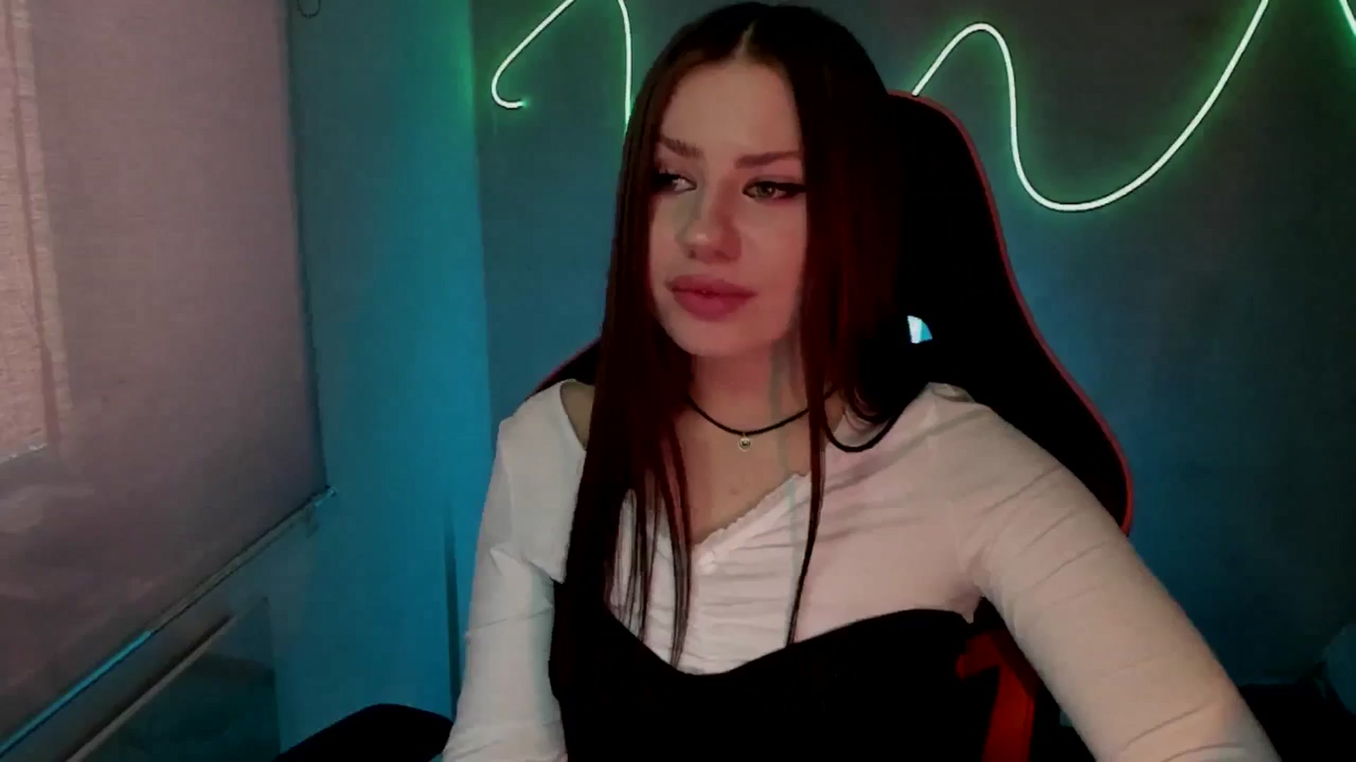 Gallery image thumbnail from FlyingDream's myfreecams stream on, 06/11/2025, 11:33 image 11 of 20