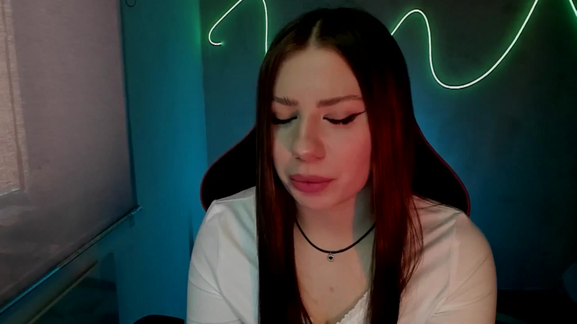 Gallery image thumbnail from FlyingDream's myfreecams stream on, 06/11/2025, 11:33 image 3 of 20