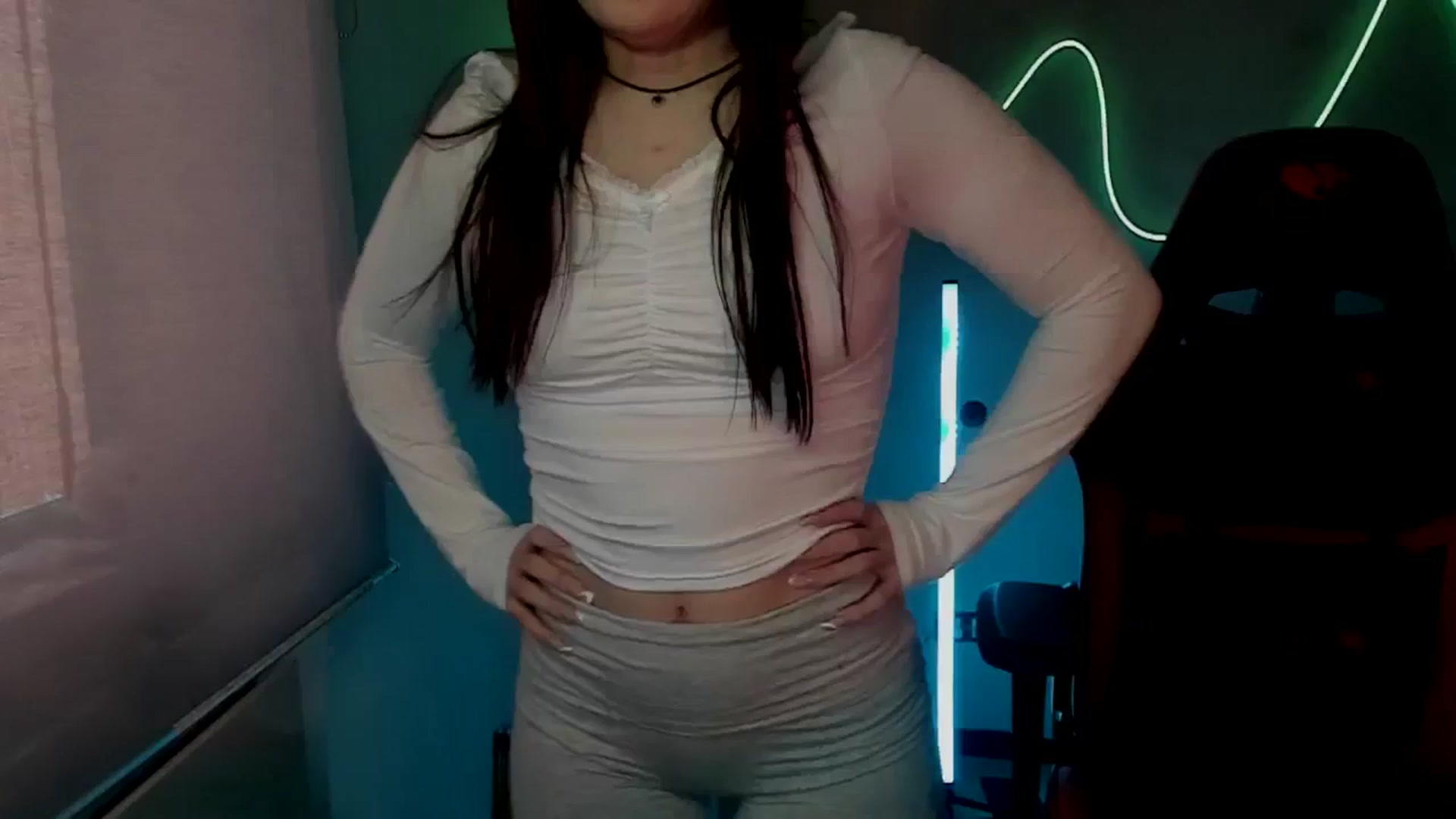 Gallery image thumbnail from FlyingDream's myfreecams stream on, 06/12/2025, 11:15 image 6 of 20