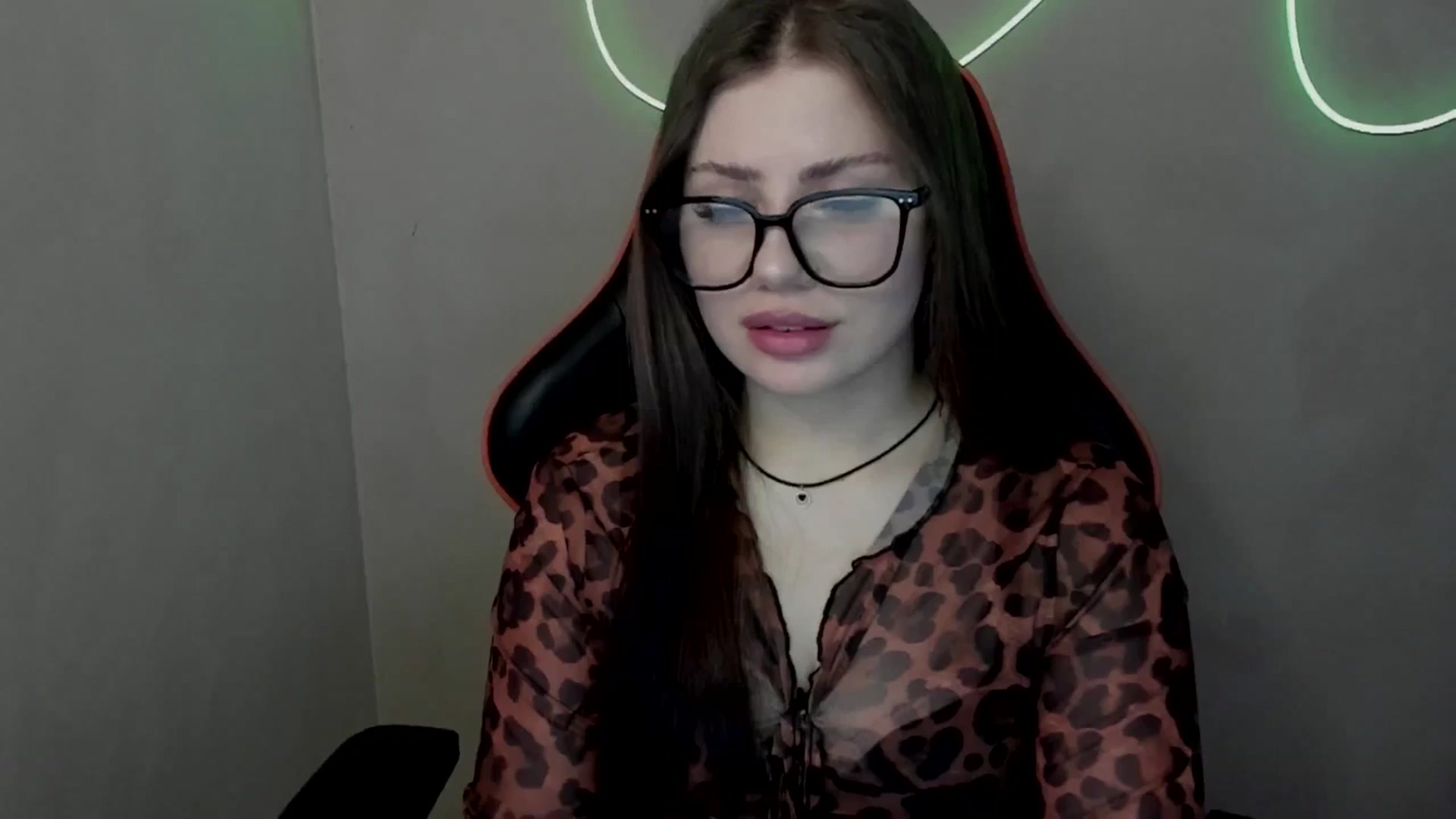 Gallery image thumbnail from FlyingDream's myfreecams stream on, 06/19/2025, 09:58 image 11 of 20