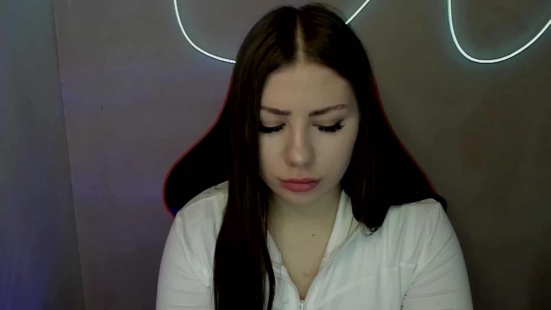 Gallery image thumbnail from FlyingDream's myfreecams stream on, 06/23/2025, 12:06 image 20 of 20