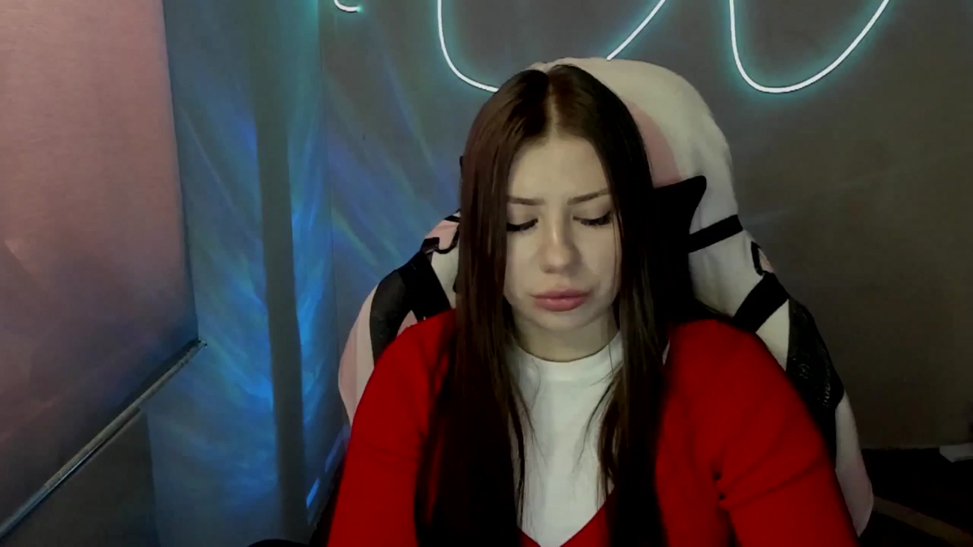 Gallery image thumbnail from FlyingDream's myfreecams stream on, 07/02/2025, 10:26 image 9 of 20