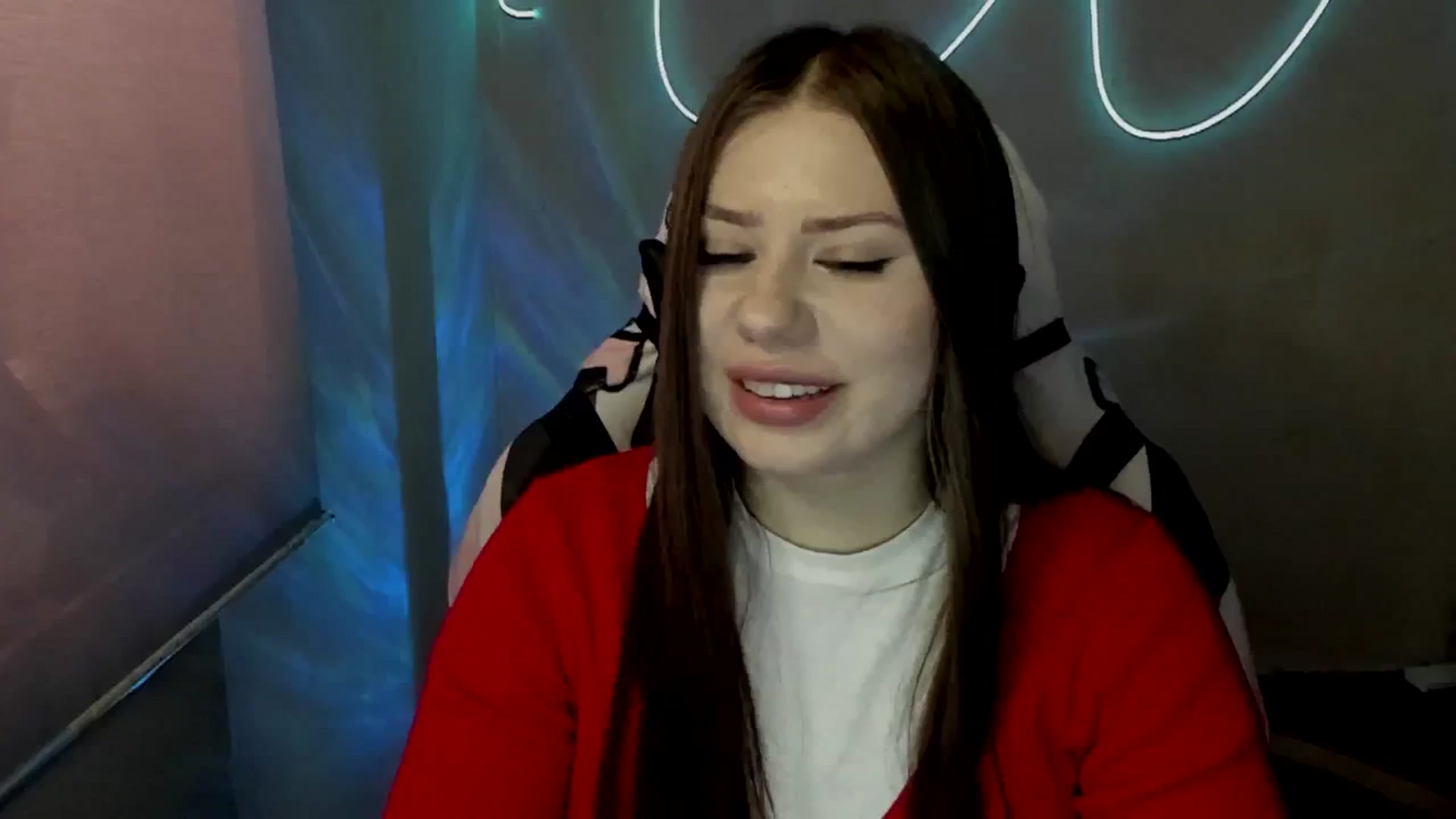 Gallery image thumbnail from FlyingDream's myfreecams stream on, 07/02/2025, 10:26 image 5 of 20