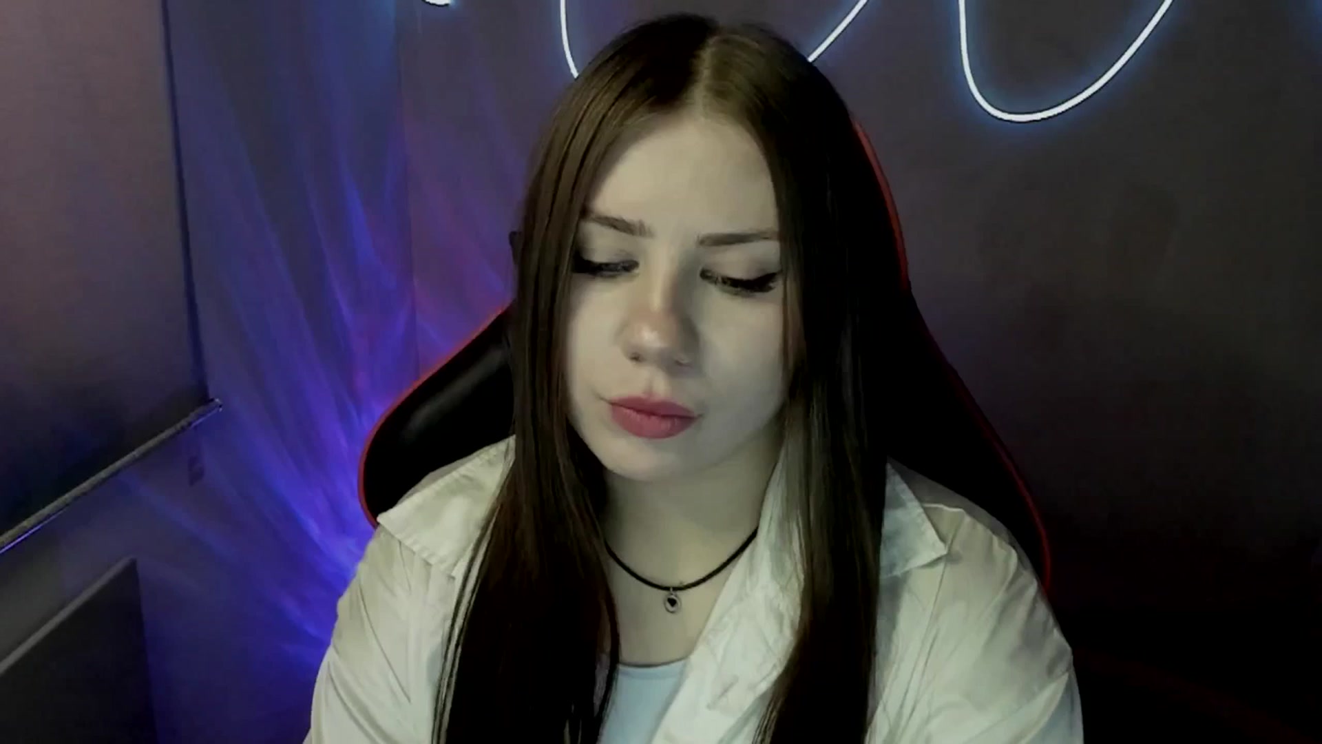 Gallery image thumbnail from FlyingDream's myfreecams stream on, 07/10/2025, 13:11 image 14 of 20