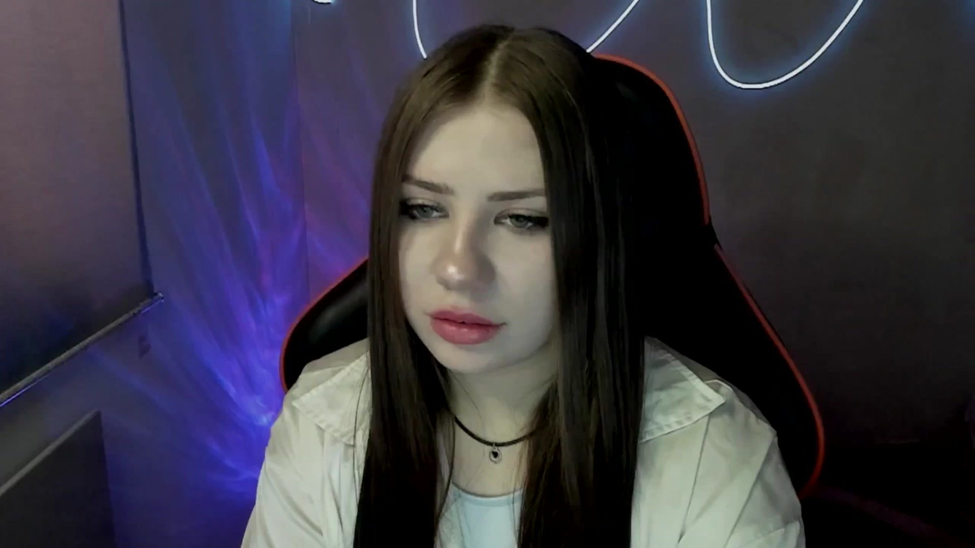 Gallery image thumbnail from FlyingDream's myfreecams stream on, 07/10/2025, 13:11 image 7 of 20