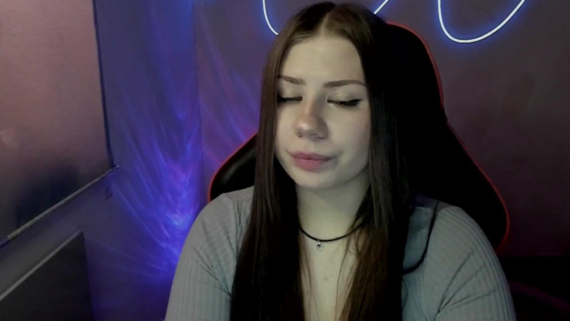 Gallery image thumbnail from FlyingDream's myfreecams stream on, 07/11/2025, 10:56 image 18 of 20